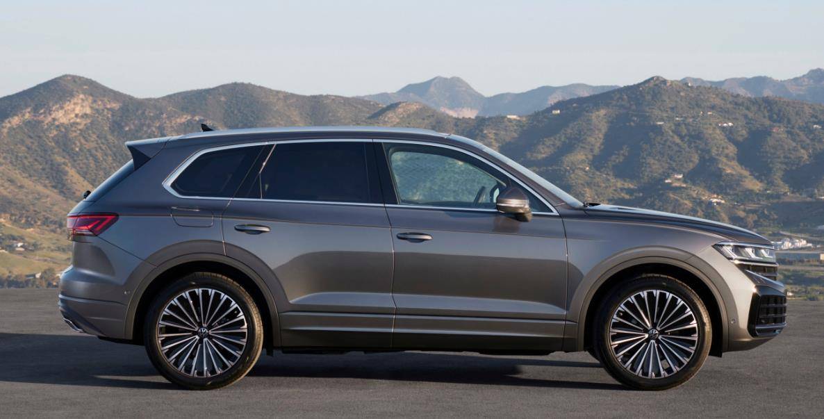 约合人民币48万元起,2024款大众途锐售价曝光,标配3.