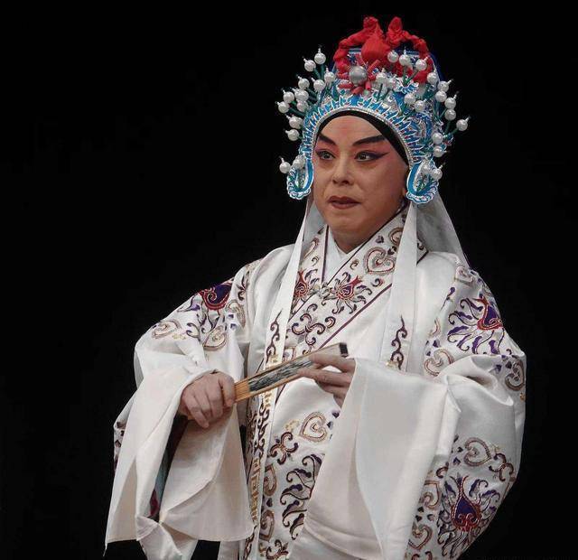 曲艺,戏曲赛事比的就是艺术,有些老艺人参赛之后没获奖就吐槽_金奖