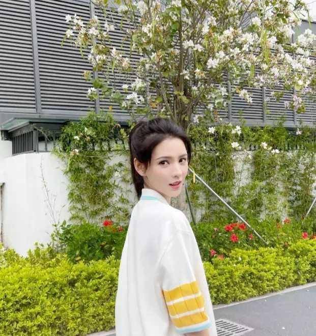 王思聪眼光真毒,13个前女友个个是极品,她却坦言后悔和校长交往_女方