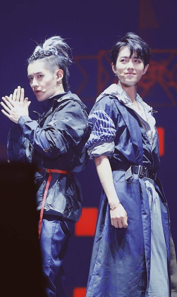 很多,比如说x玖少年团肖战,赵磊,夏之光,彭楚粤,伍嘉成,谷嘉诚,郭子凡