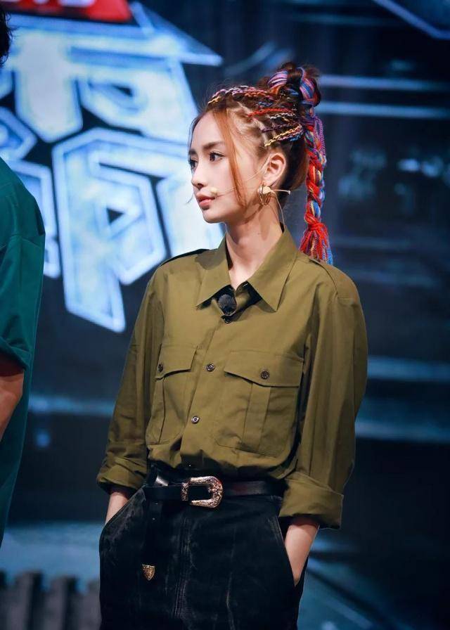 衣服和配饰穿对了,怎么搭都swag_气质_造型_风格