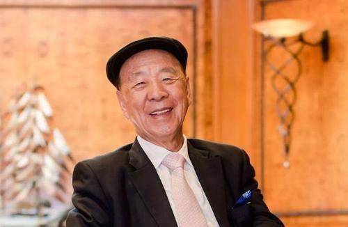 霍启刚为港大捐款,澳门另一赌王也出手了_吕志和_何鸿燊_家族