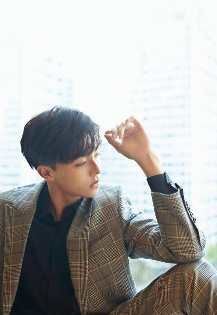 蔡徐坤想当警察,王源绝对是小吃货_陈立农_沈月_杨颖