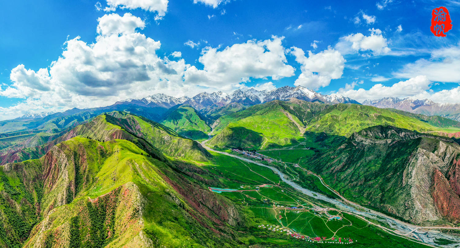天山下的塔格拉克村,世外桃源般的人间仙境,陶渊明笔下的诗与远方_塔