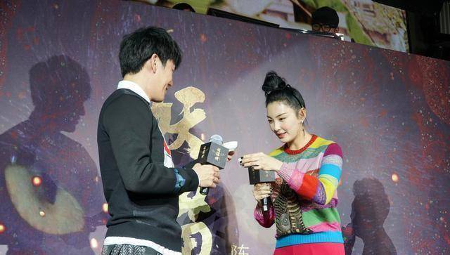 张雨绮在影片中饰演的春琴和秦昊饰演的陈云樵有不少的激情戏,而