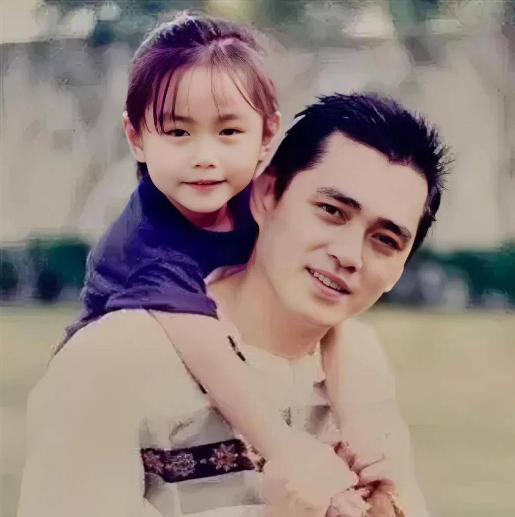 汤镇宗女儿找了一个即将退役的男人,引起不满,婚礼一拖再拖!