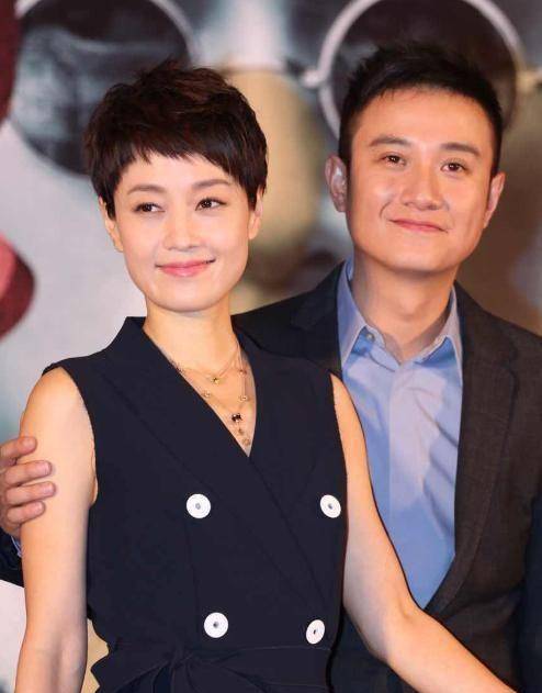 文章如今已经是离婚的自由身,而如果姚笛和老公高杰也已经分开