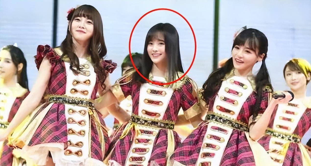 靠化妆品维持美貌,只服6位女星,全身擦粉不算啥