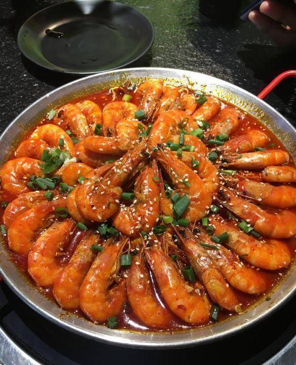 油爆基围虾是哪个省份的特色菜?_美食_道菜_青虾