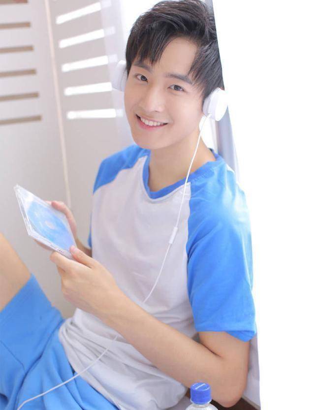 张梓橙_少年_黄景瑜