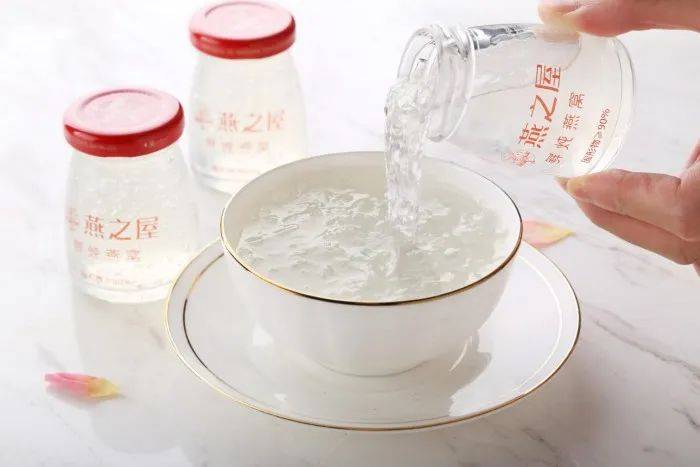 燕之屋三闯港交所:一碗燕窝174元,三年广告费超8亿_产品_公司_品牌