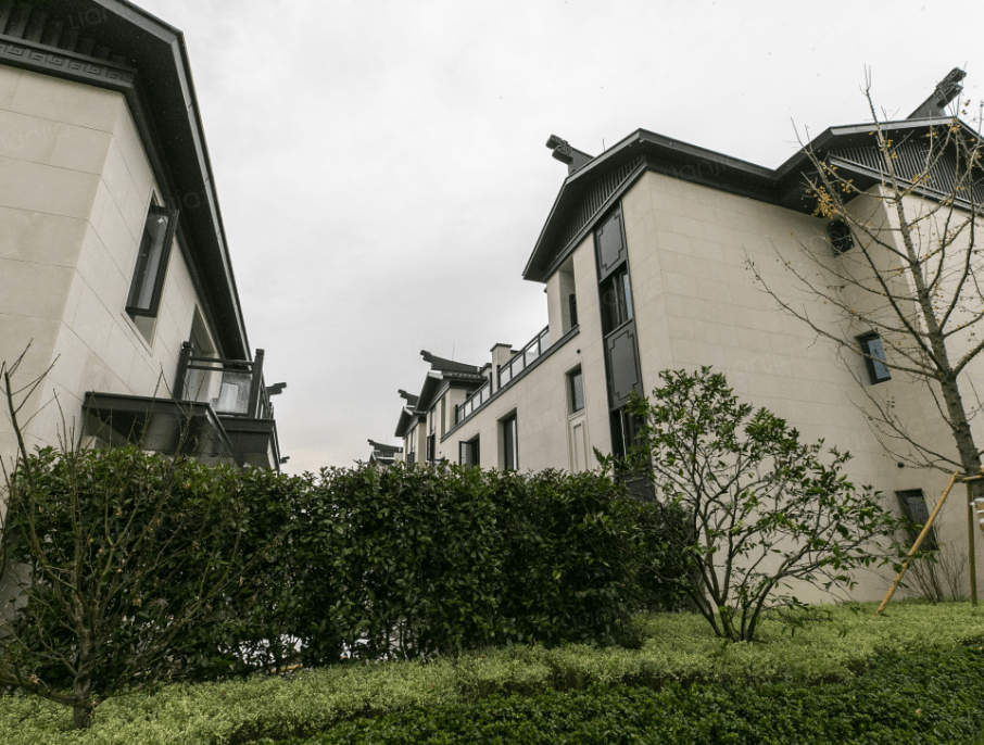 上海原筑江南公馆【奉贤联排别墅】原筑江南楼市介绍