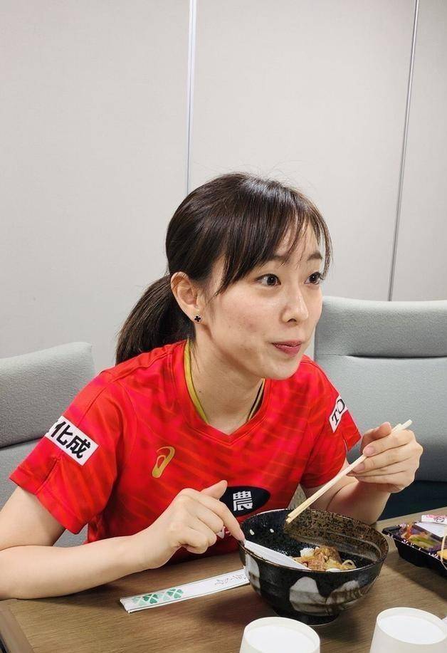 曾特意发文感谢陈梦的石川佳纯,其中国新岗位曝光,或成中国媳妇_乒乓