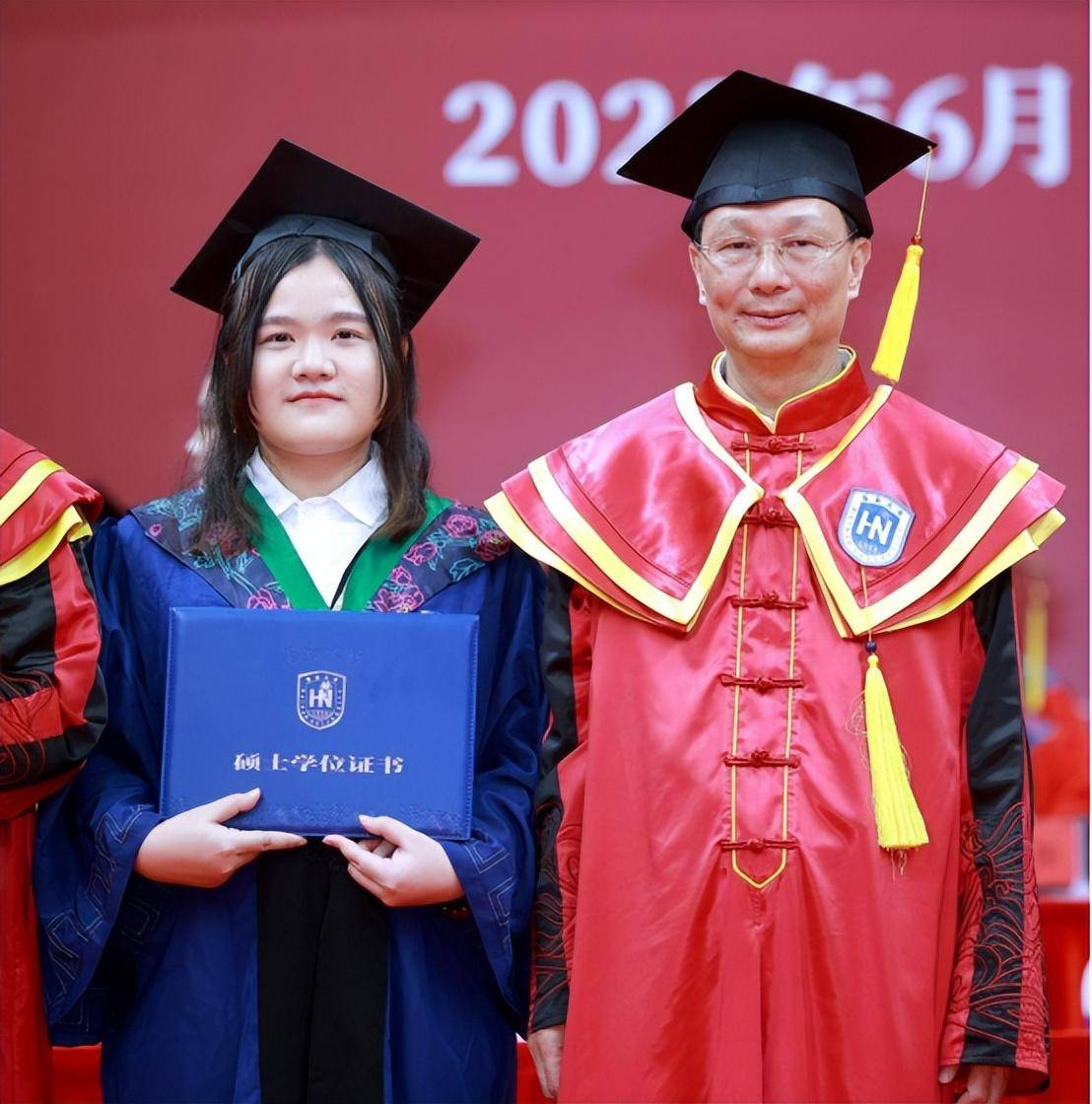 海南大学举行2023年毕业典礼暨学位授予仪式:拨穗,礼成,再出发