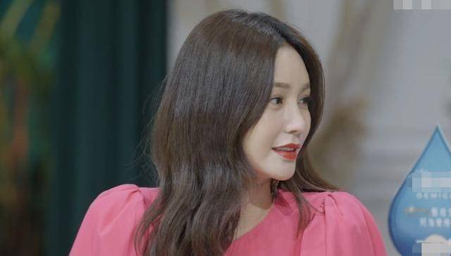 张柏芝说海涛是她的男神,沈梦辰表情太真实,反应暴露感情现状!