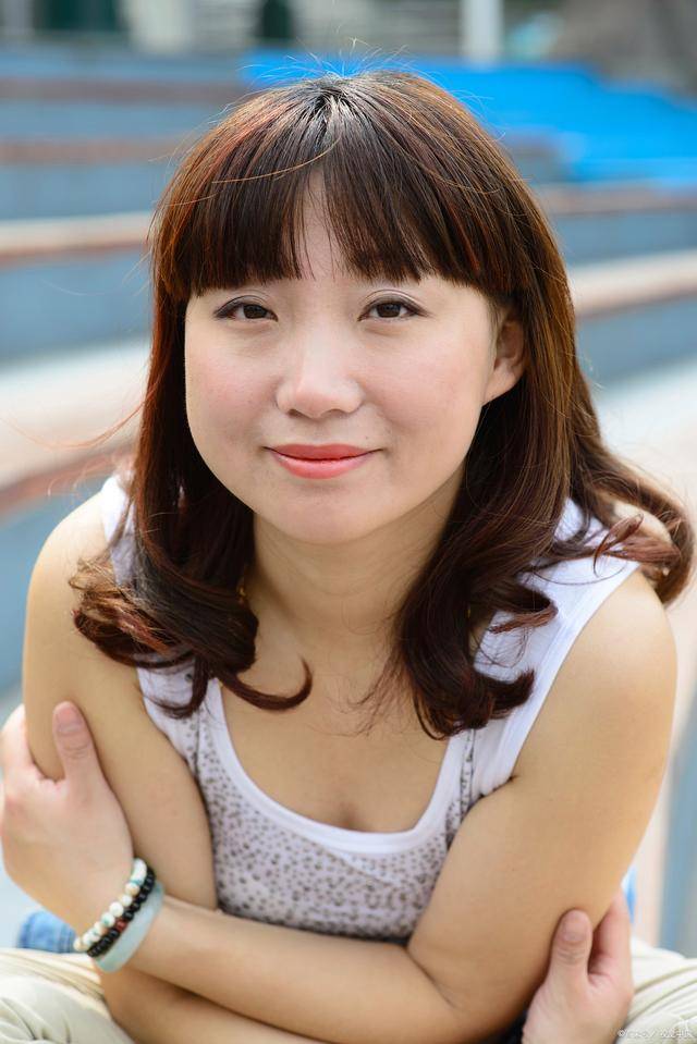致五十岁女人生日短句（祝自己五十岁女人生日祝福语）（给五十岁女人的生日祝福语简短）