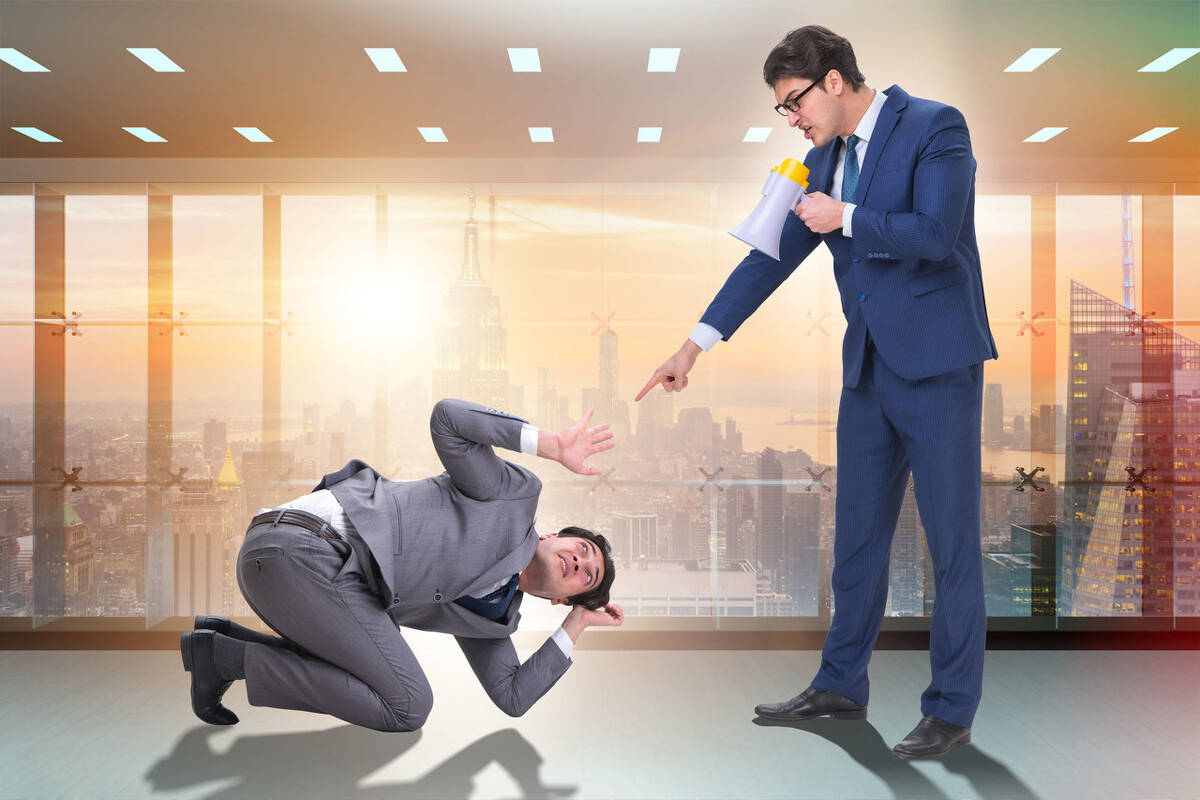 原创            员工因个人原因离职，事后申请劳动仲裁，结果企业被判违法裁员-员工由于个人原因离职