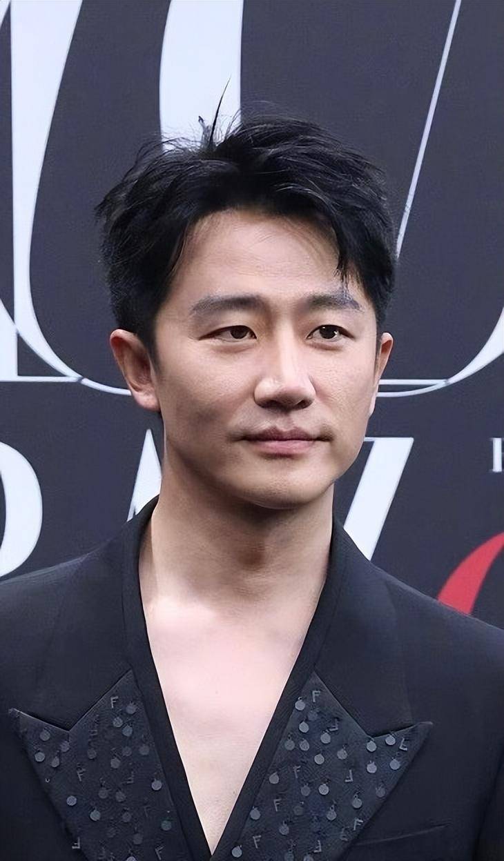 男明星怼脸"生图"大公开,网友:太丑了_脸部_男士_形象