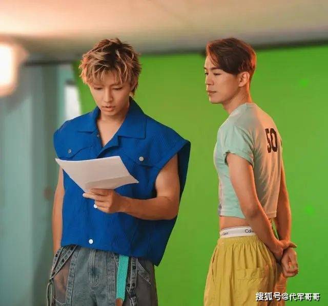 38岁的炎亚纶,终于为自己的"同性恋"付出了代价_事情_男生_对方