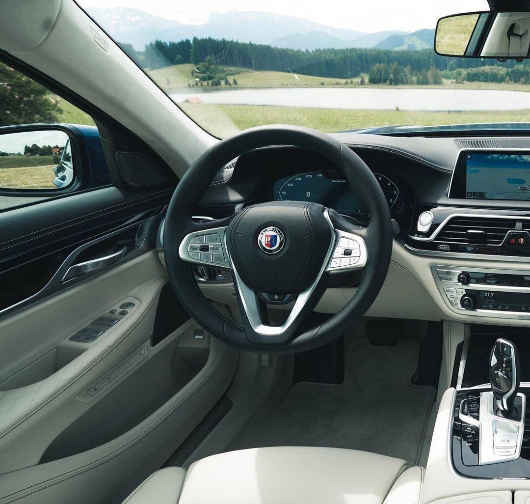 2019款"阿尔滨娜 b7"首次曝光,性能碾压奔驰amg!_搜狐汽车_搜狐网