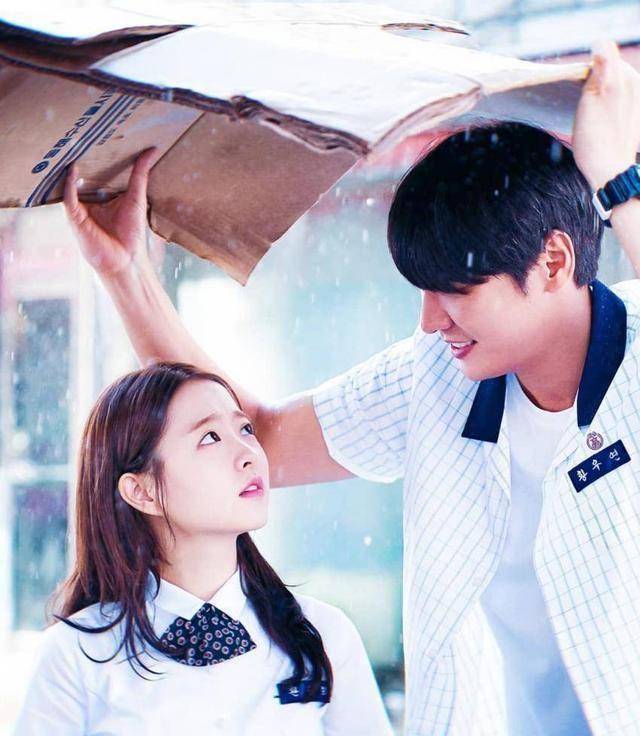 赵寅成自爆常请朴宝英喝酒,其实他们之间还有这个梗!