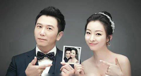 结婚三次51岁老来得女,如今54岁帅到认不出_温兆伦_电视剧_赵庭