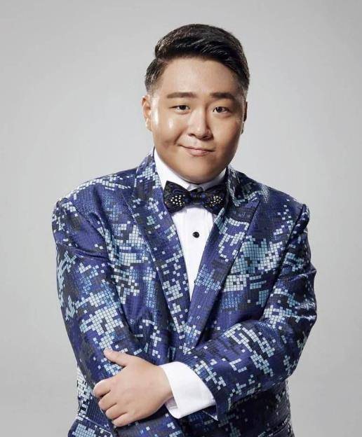 释小龙郝邵文时隔多年再合作,现状差太大,后者复出成网红?