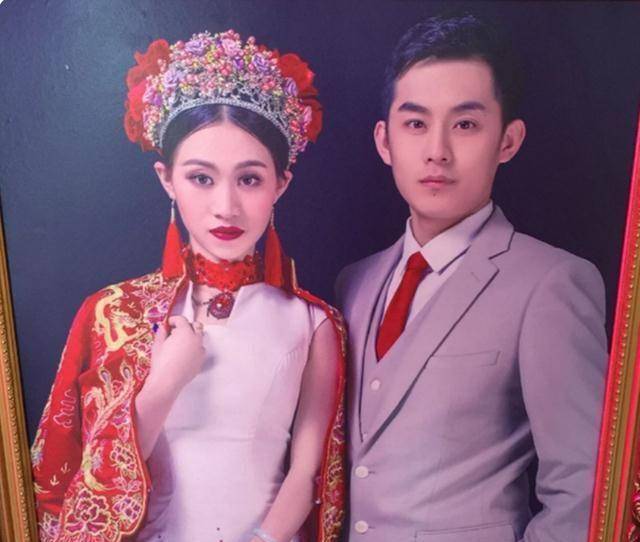 赵丽颖亲弟:撞脸霍建华,在老家打工照顾父母,子比赵丽颖漂亮_赵丽英