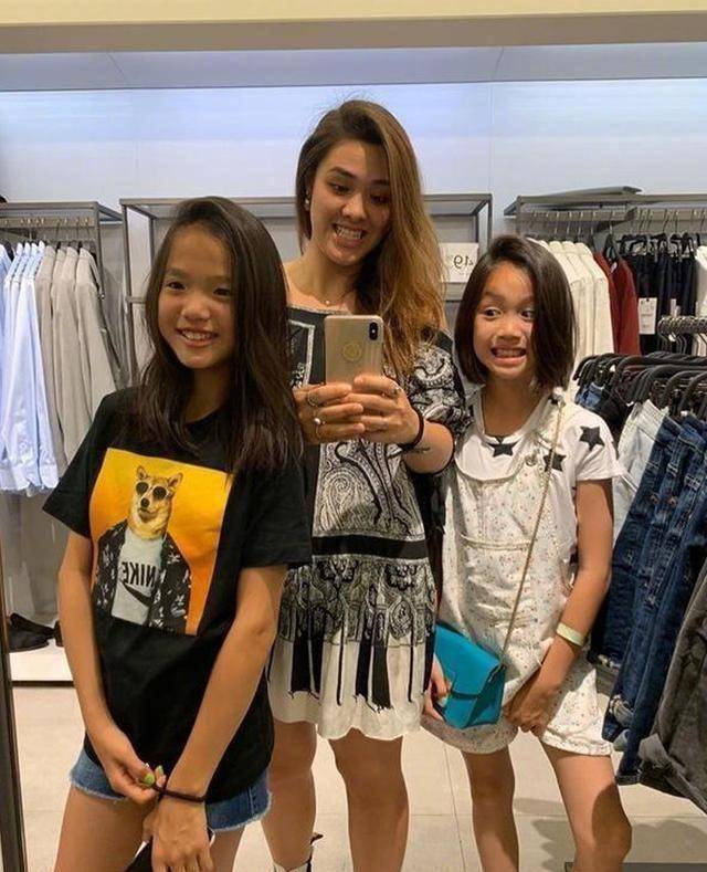 钟丽缇晒照为大女儿庆生 母女二人好似姐妹_yasmine_考拉_jaden