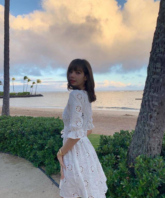 听说这十位泰星七月份涨粉最多,你都关注了吗?_chompoo_bambam_明星