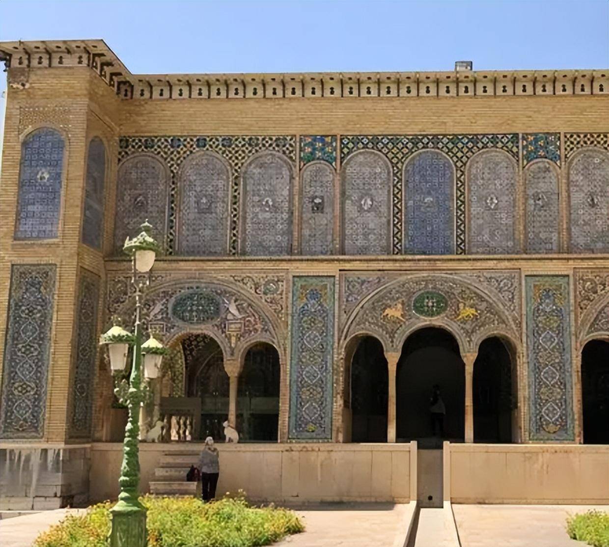 齐亚尔王朝的宫殿,在宗教意义上,展现了崇高的地位_装饰_建筑_元素