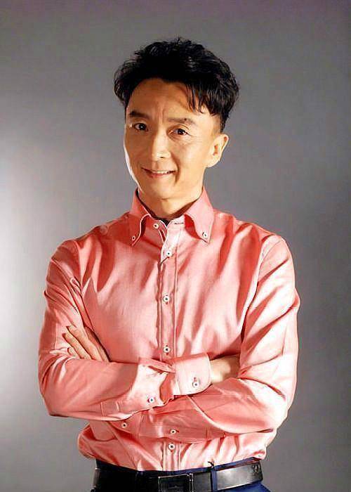 《欢天喜地七仙女》的扫把星,实力派演员,新电影饰演碰瓷大师_刘波