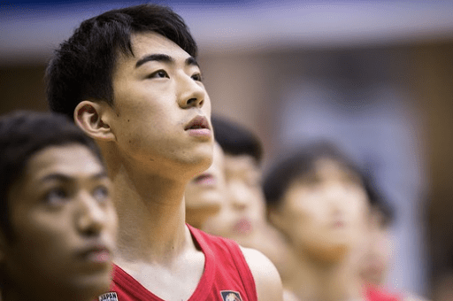 中国篮球错失天才锋线 18岁日本华裔单场30分闪耀世青赛 目标NBA