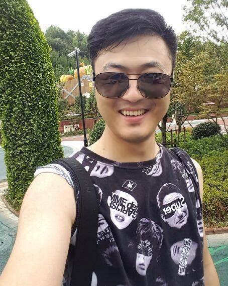 《乡爱》最帅男演员白清明10年后依然帅气女友是千金大小姐_金鸿鸣