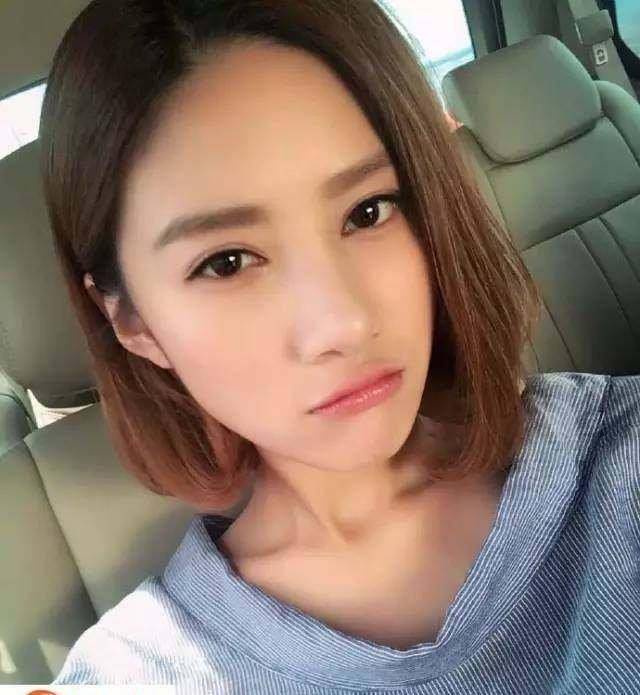 从不晒胸的她终于破例了_吴优_微博_身材