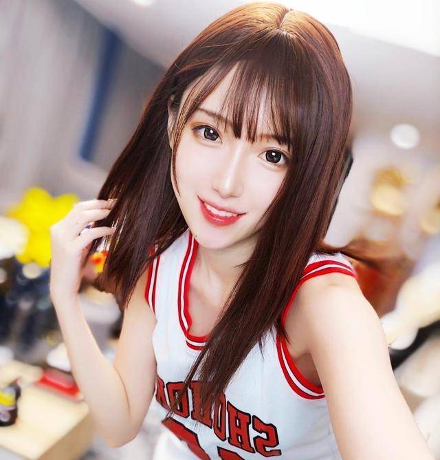 突破次元壁的cos:腐团儿完美cos晴子,清纯可爱,小兰