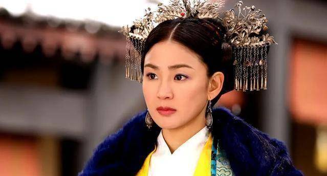 虽然很多网友都心疼洪小铃,觉得她在林心如公司浪费了最好的年华,但她