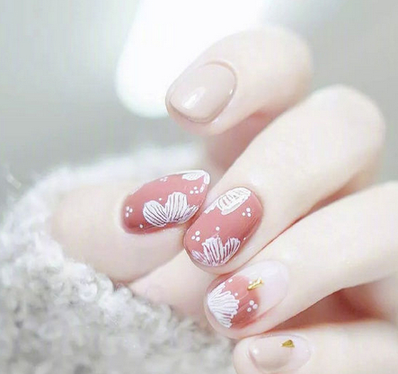 花开指尖,网友:太好看了吧_指甲_粉色_图案