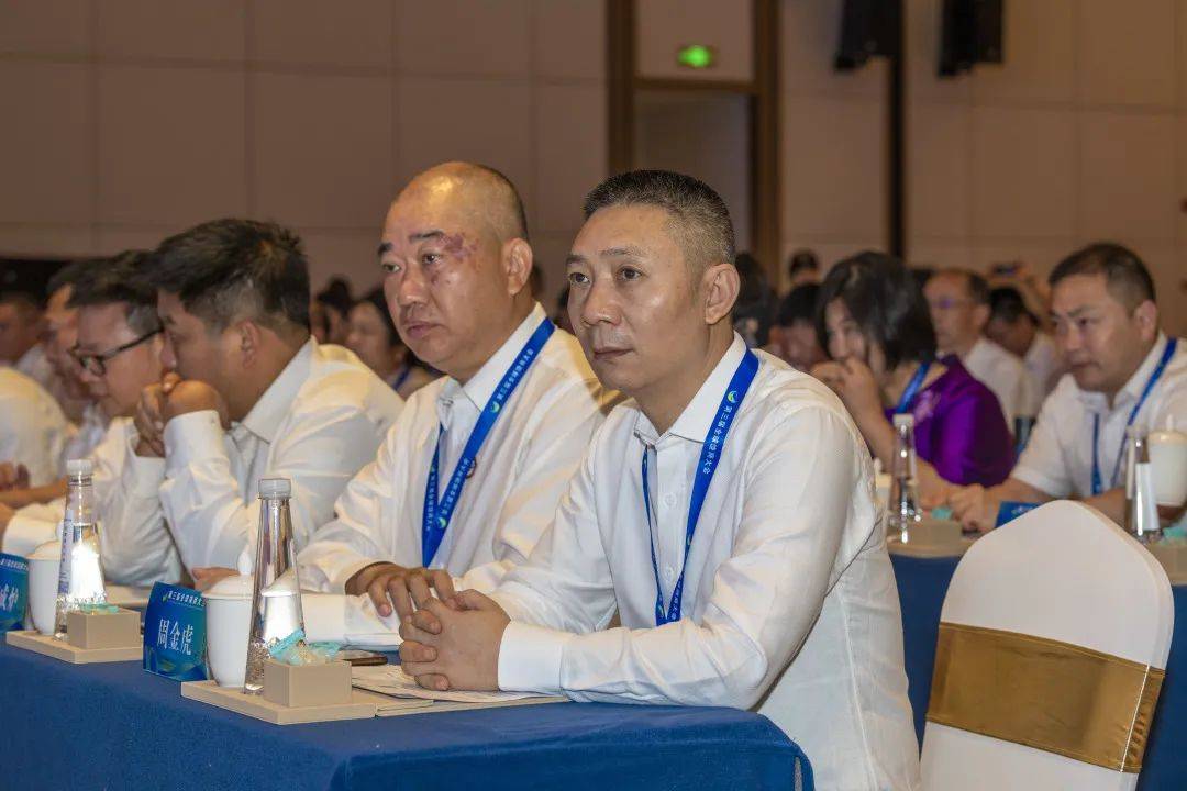 宏盛建业投资集团董事长周金虎再次荣膺"优秀回归饶商"_上饶_建筑