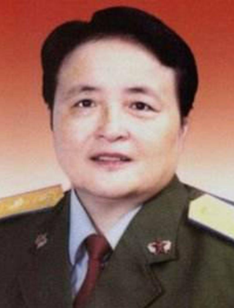 他是空军少将,妹妹是空军第一位女将军,两个弟弟也都是少将_刘太行
