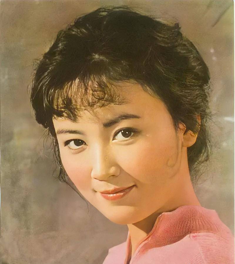 50到70后的内地女演员有多美?遇上港星毫不逊色_潘虹_朱琳_龚雪