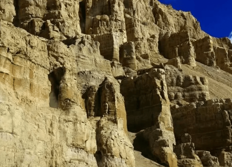 宫殿的装饰艺术,在齐亚尔王朝时期,有着长远的发展_建筑_影响_后世