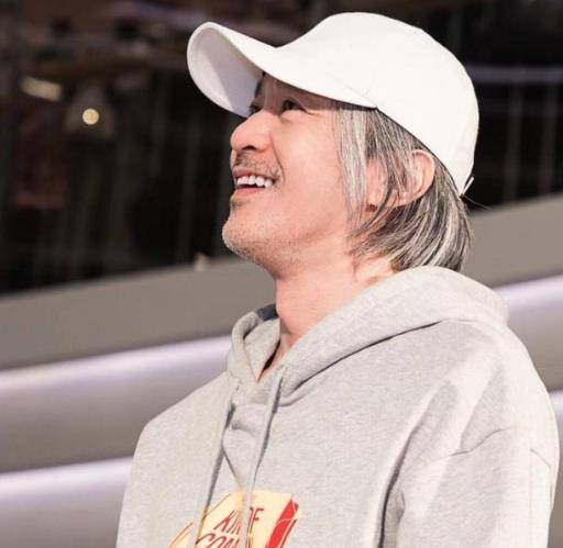 58岁周星驰一生最爱的女人不是莫文蔚,也不是朱茵,而是离世的她