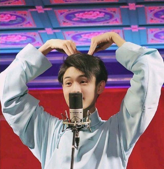 德云文案:这是写给秦霄贤的温柔文案,你们会懂吗?_老秦_公子_月光