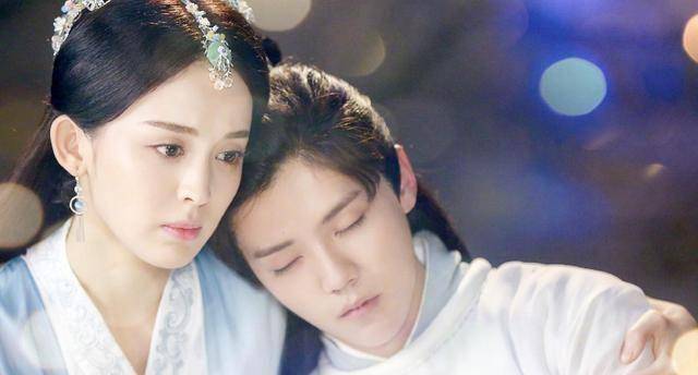 古力娜扎和明星合影,图3是她最讨厌的人,图4是最不想让张翰看!