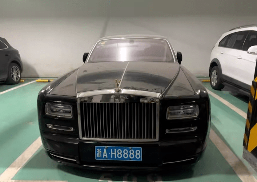 浙江省杭州市一辆劳斯莱斯牌小汽车将以314万起拍_车辆_拍卖_资产