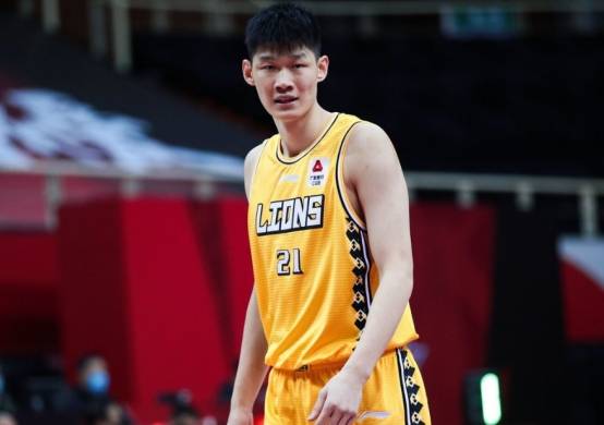 周琦或将加入四川队,胡金秋也加入四川队,李凯式抵达上海_球迷_球员