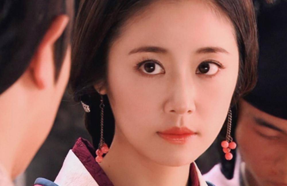 林心如的8个绝美古装,紫薇不是最美,窦漪房人设好,最后的惊艳_造型