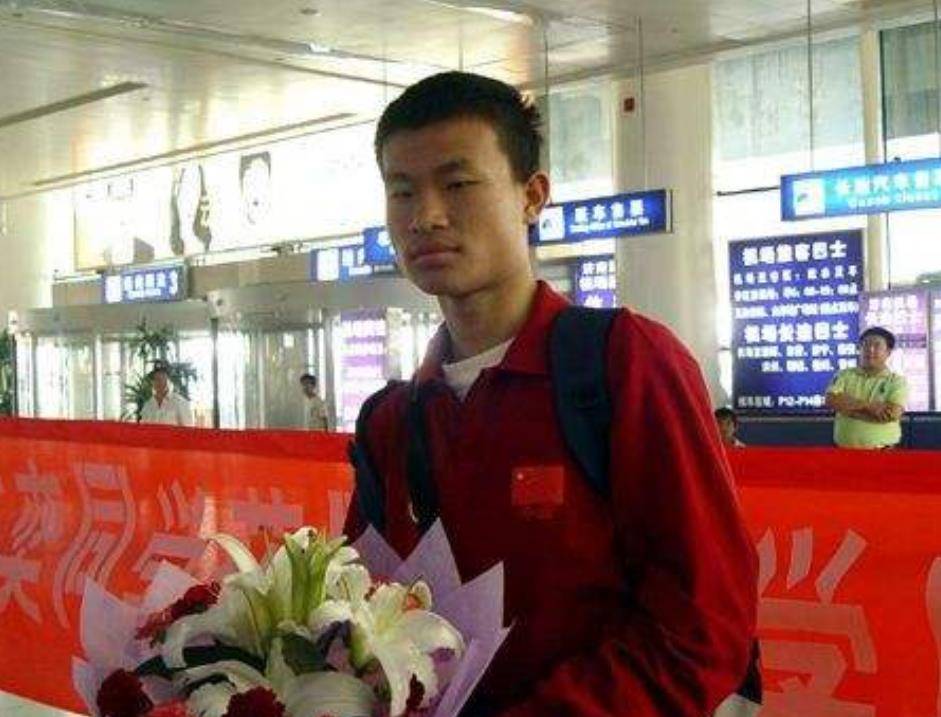 奥赛满分、婉拒哈佛，韦东奕，何以“封神”？-韦东奕奥数竞赛