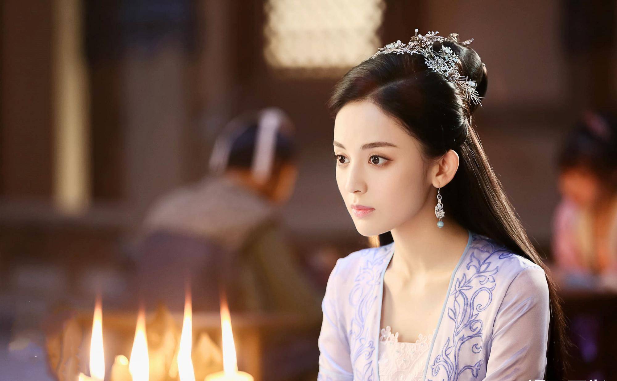 此后,她先后出演的《青丘狐传说》,《武神赵子龙》,《择天记》中,其